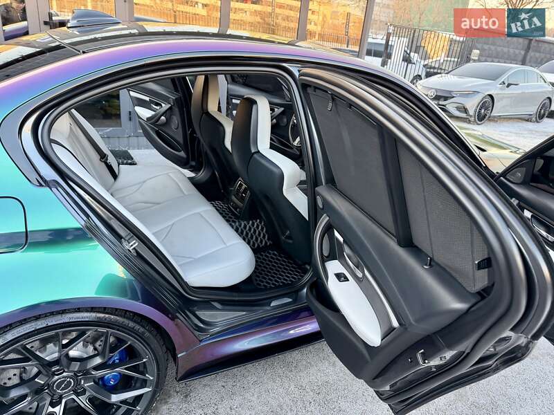 Седан BMW M3 2018 в Киеве