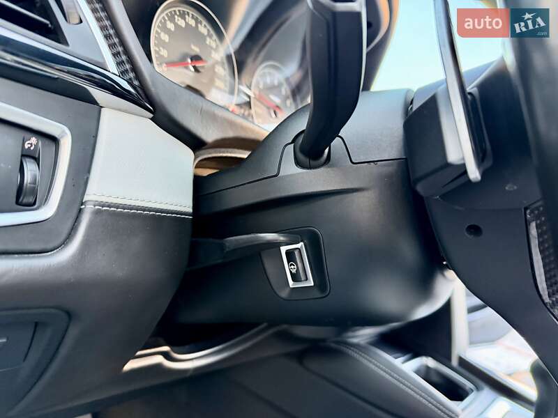 Седан BMW M3 2018 в Киеве