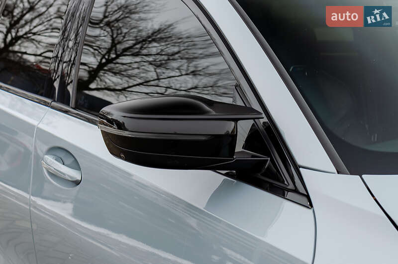 Седан BMW M3 2021 в Киеве