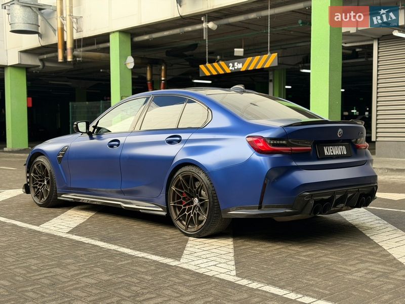 Седан BMW M3 2022 в Киеве