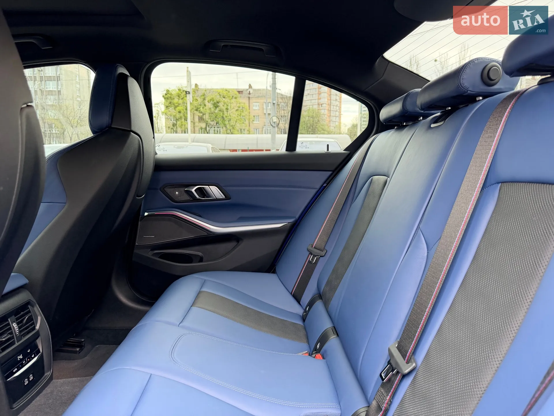 2023 BMW M3 - мініатюра 27