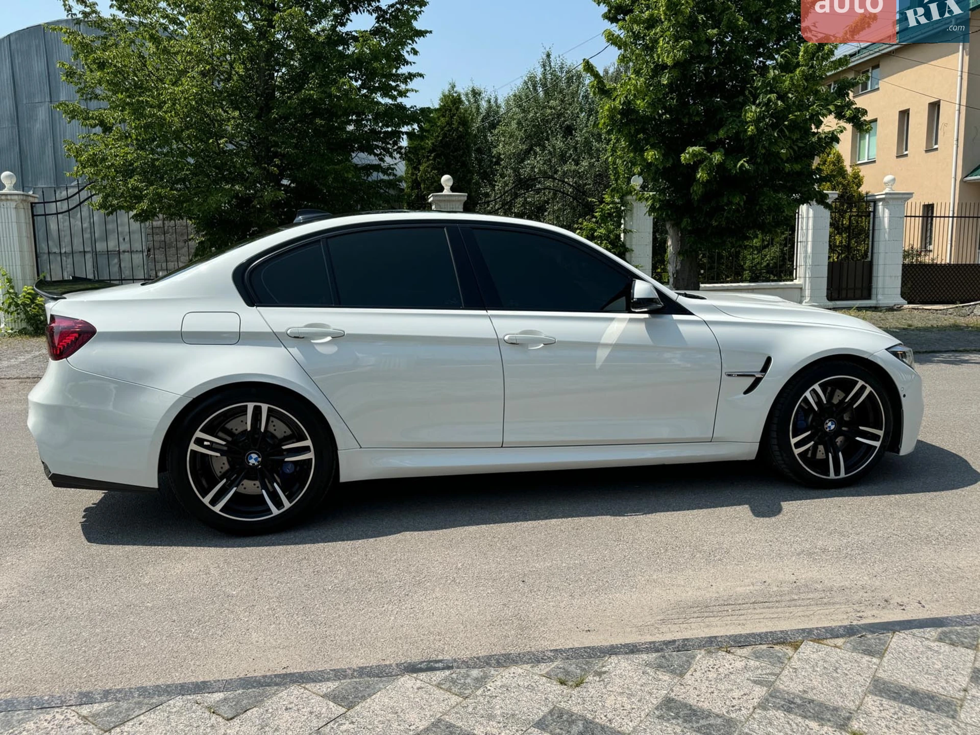 2017 BMW M3 - мініатюра 4