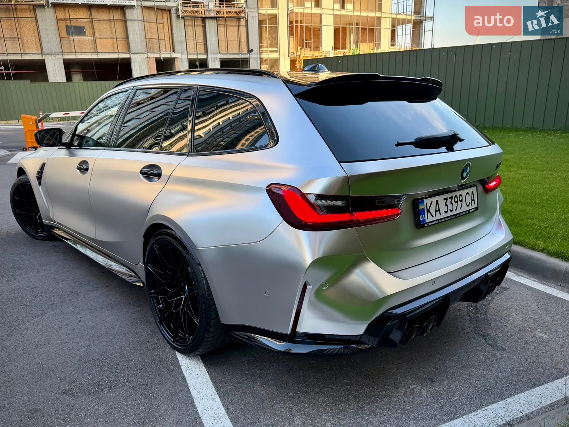 2023 BMW M3 - мініатюра 5