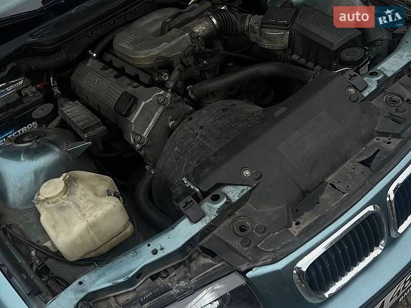Седан BMW M3 1994 в Житомирі