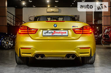 Кабриолет BMW M4 2014 в 