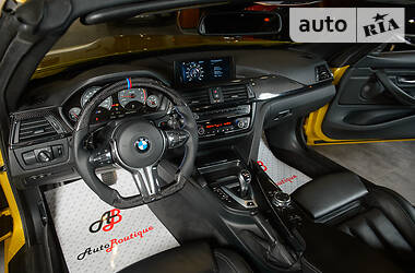 Кабриолет BMW M4 2014 в 