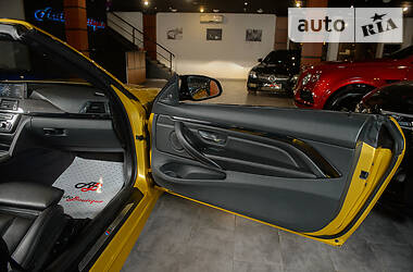 Кабриолет BMW M4 2014 в 