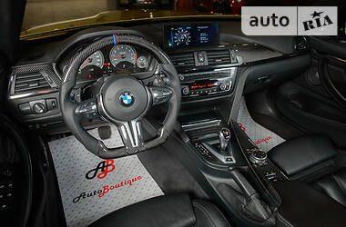Кабриолет BMW M4 2014 в 