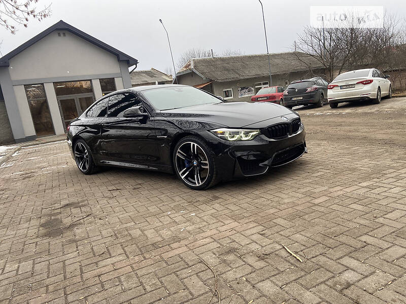Купе BMW M4 2017 в Івано-Франківську