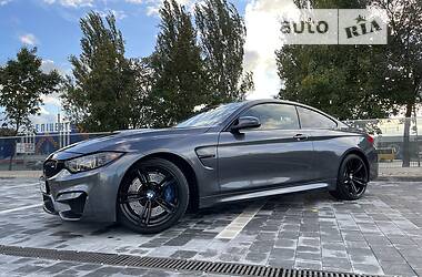 Купе BMW M4 2015 в Дніпрі