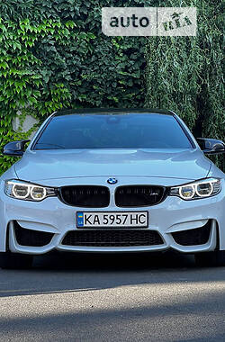 Купе BMW M4 2015 в Києві