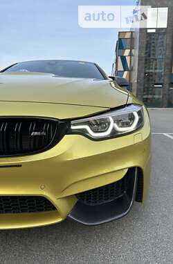 Купе BMW M4 2015 в Киеве