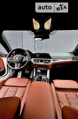 Купе BMW M4 2022 в 
