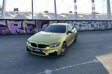 Кабріолет BMW M4 2014 в 