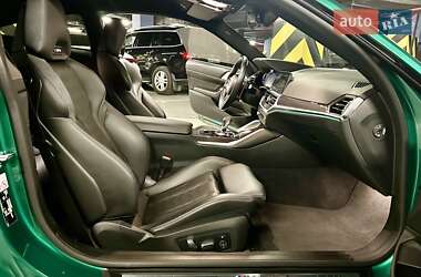 Купе BMW M4 2022 в 