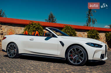 Кабриолет BMW M4 2023 в 