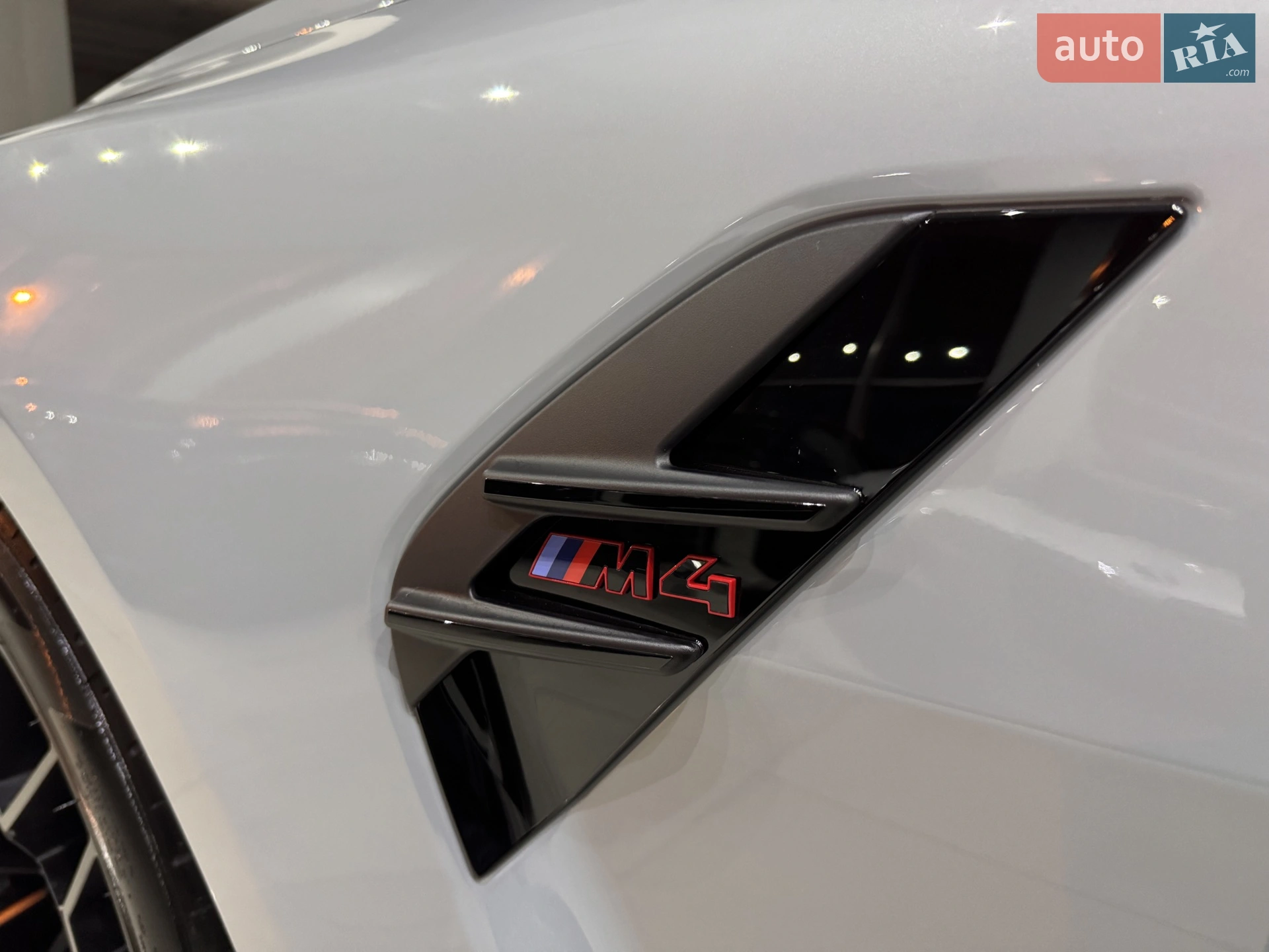 2025 BMW M4 - мініатюра 37