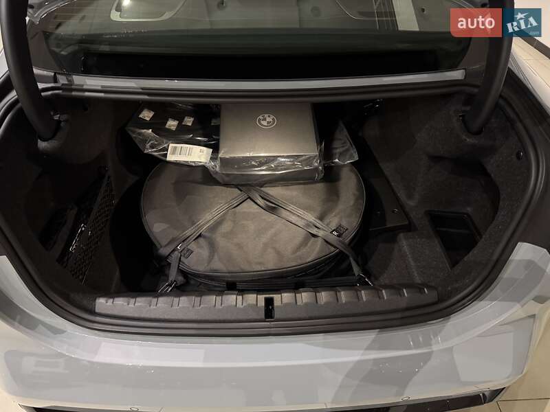 Купе BMW M4 2025 в Одессе