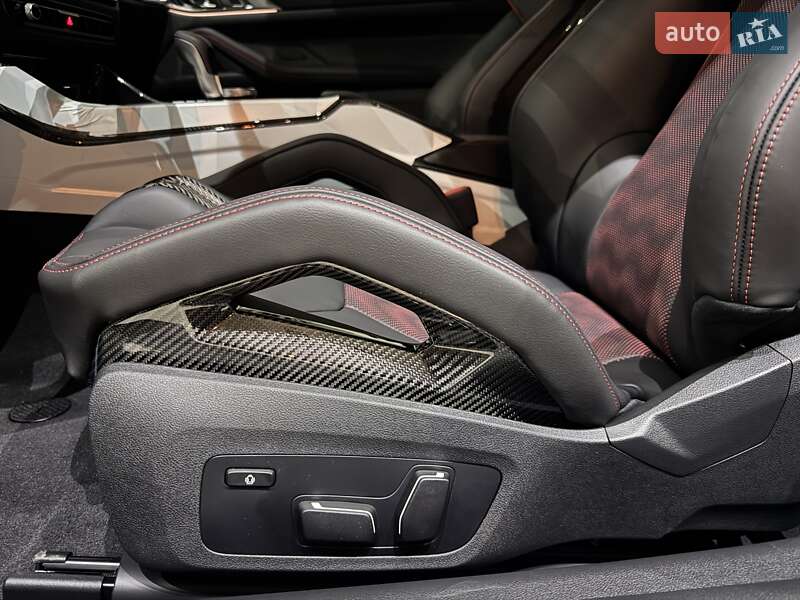 Купе BMW M4 2025 в Одессе