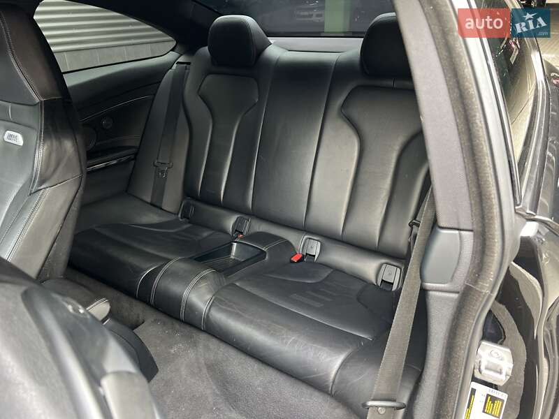 Купе BMW M4 2015 в Киеве