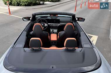 Кабріолет BMW M4 2023 в 