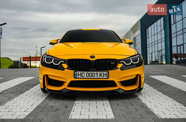 Купе BMW M4 2015 в 