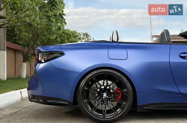 Кабриолет BMW M4 2022 в 