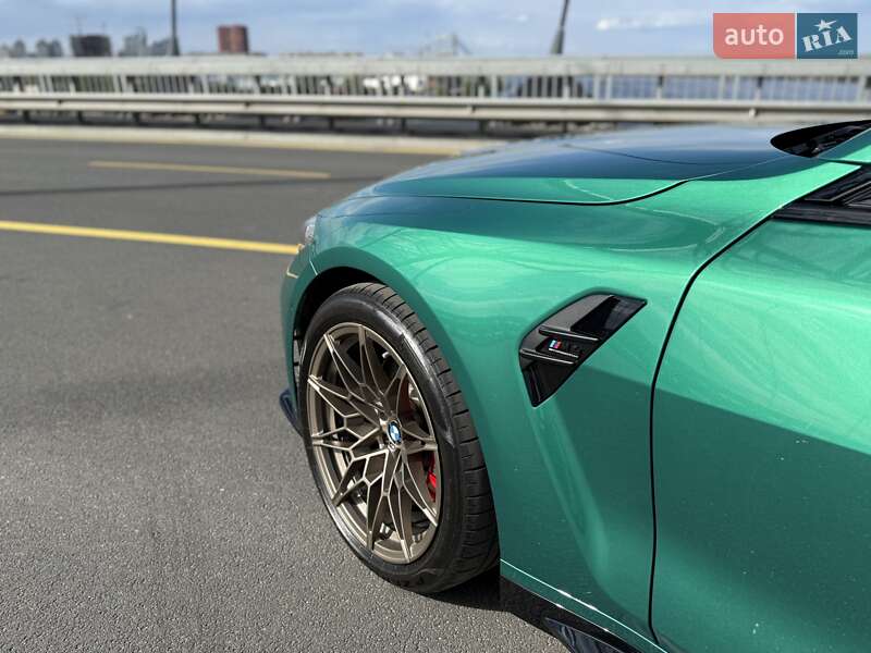 Купе BMW M4 2021 в Киеве