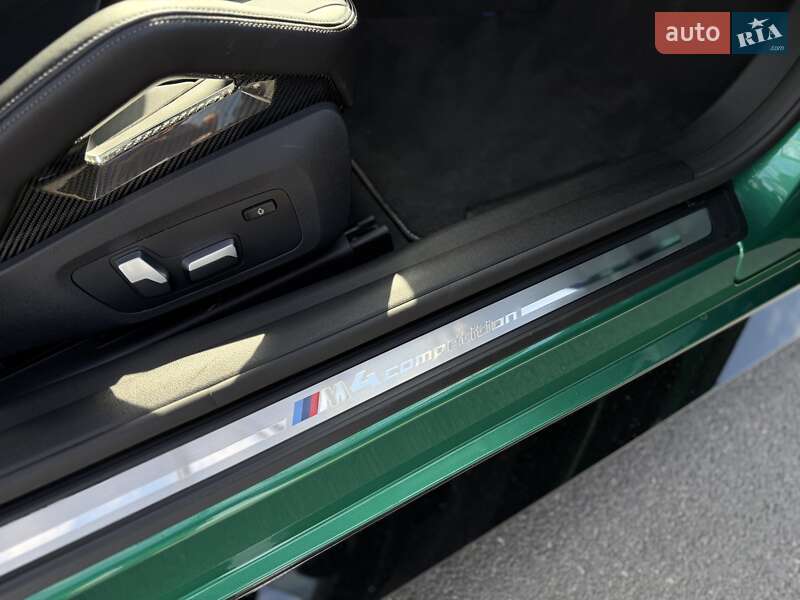Купе BMW M4 2021 в Киеве