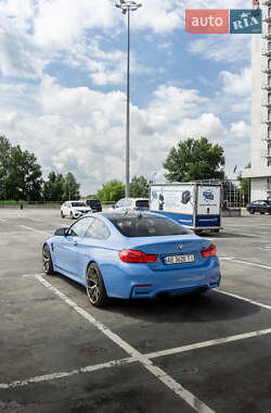 Купе BMW M4 2014 в 