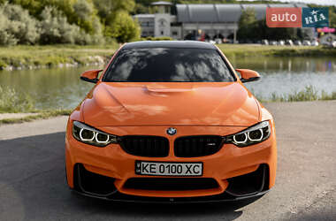Купе BMW M4 2017 в 