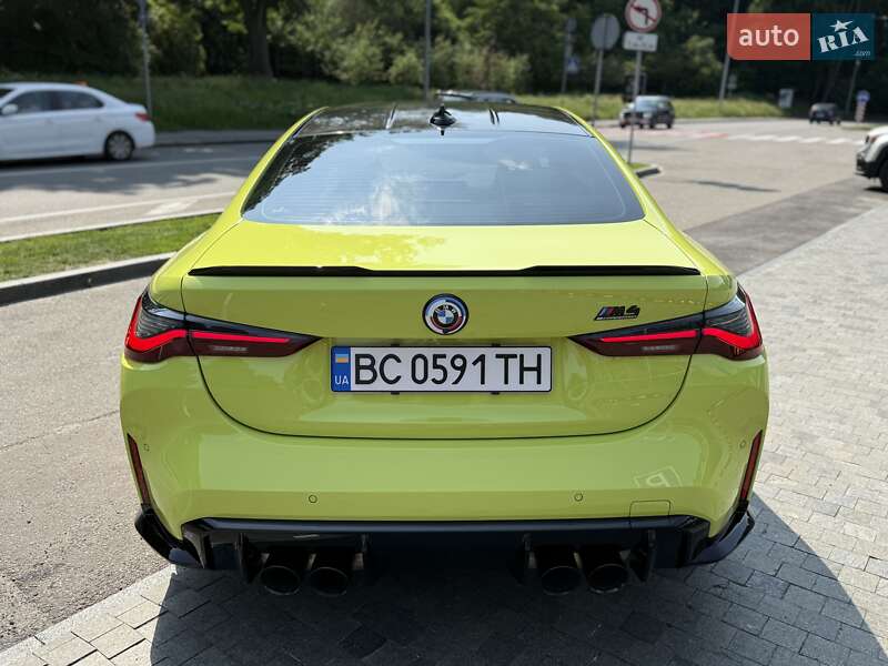 Купе BMW M4 2022 в Києві