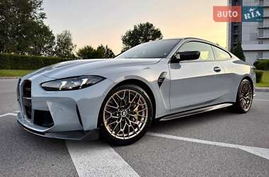 Купе BMW M4 2025 в 