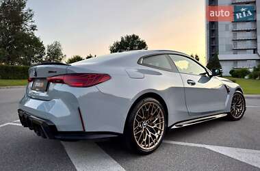 Купе BMW M4 2025 в 