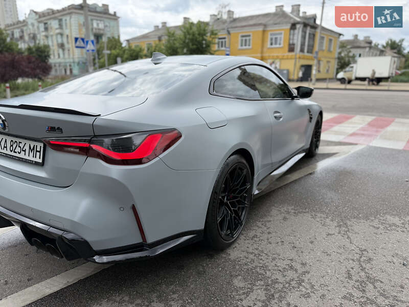 Купе BMW M4 2021 в Киеве