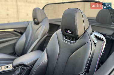 Кабриолет BMW M4 2018 в 