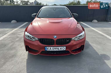 Купе BMW M4 2015 в Києві