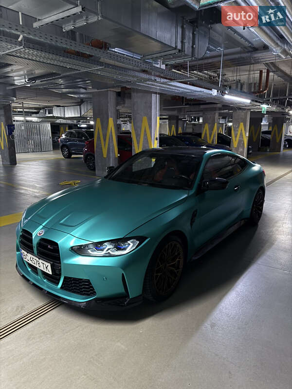 Купе BMW M4 2021 в Киеве