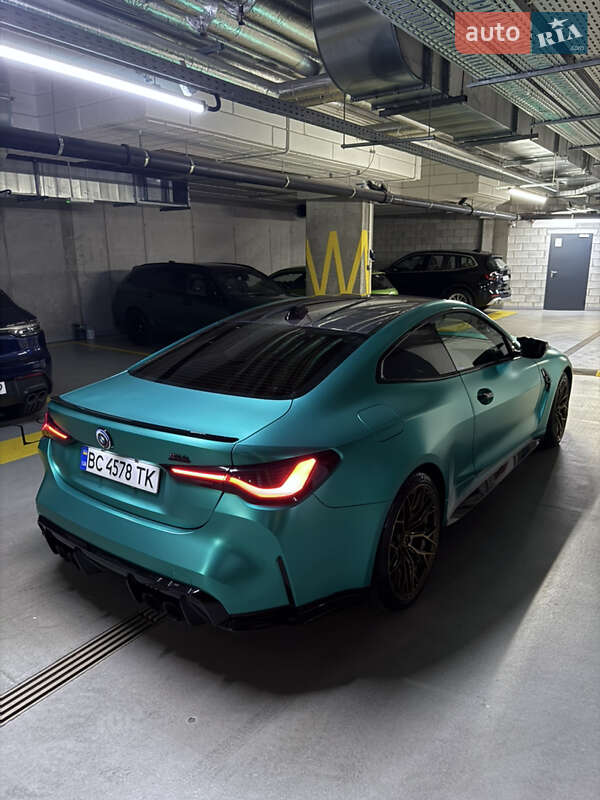 Купе BMW M4 2021 в Киеве