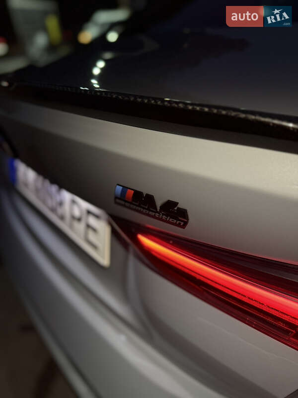 Купе BMW M4 2023 в Киеве