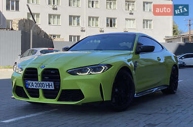 Купе BMW M4 2021 в  фото 10 Купе BMW M4 2021 в