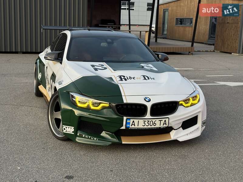 Купе BMW M4 2017 в Києві