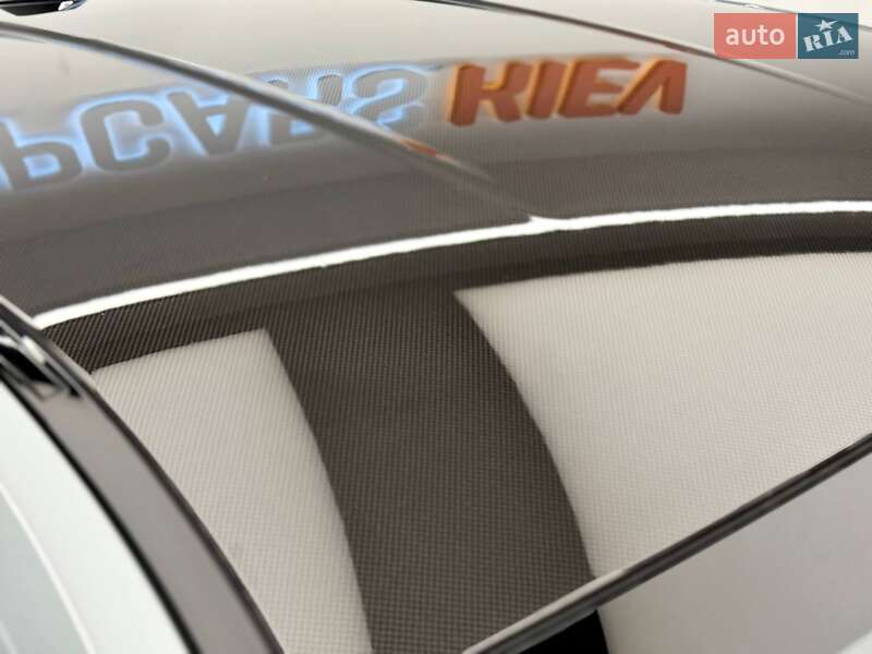 Купе BMW M4 2025 в Киеве фото 30 Купе BMW M4 2025 в Киеве