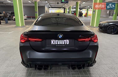 Купе BMW M4 2021 в 