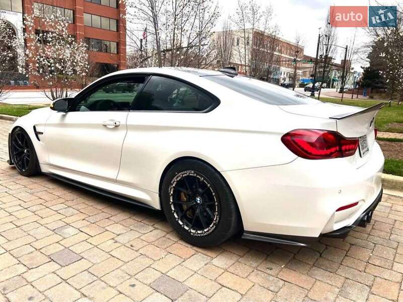 Купе BMW M4 2020 в Хмельницком