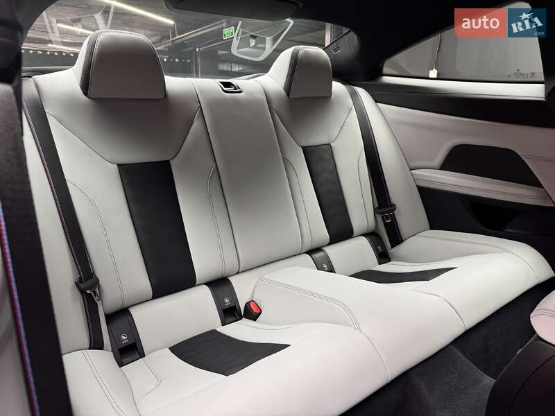 Купе BMW M4 2025 в Киеве