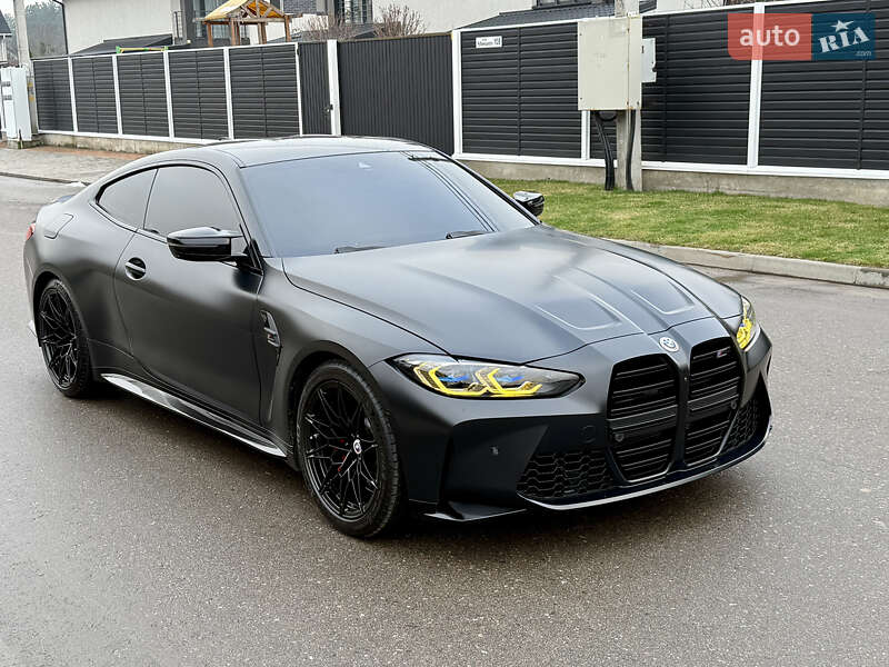 Купе BMW M4 2022 в Києві