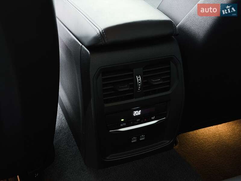 Купе BMW M4 2023 в Луцке