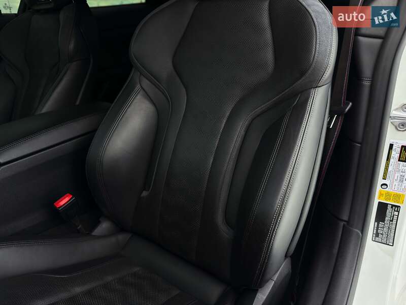 Купе BMW M4 2023 в Луцке