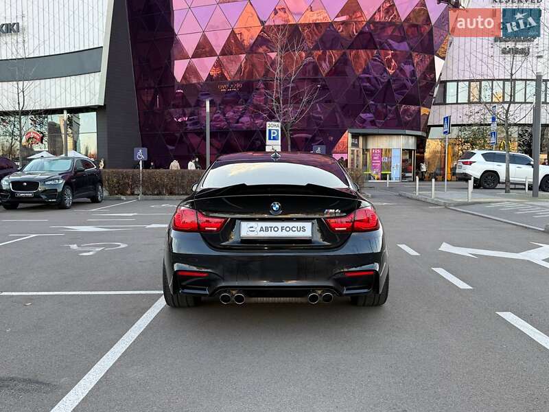 Купе BMW M4 2015 в Киеве фото 6 Купе BMW M4 2015 в Киеве